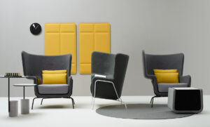 "Hip" hospitality armchair for lounge by Quinti Sedute "Hip" hospitality armchair for employee lounge by Quinti Sedute